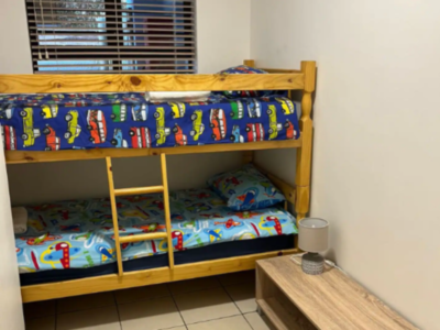 Seaview Lodge Apartment by Ustay